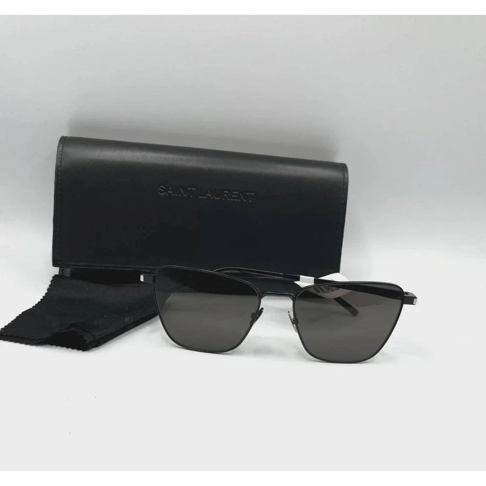 Saint Laurent women's Cat Eye‎ SL551 Sunglasses - Black / Grey - retail $475 - Picture 6 of 9